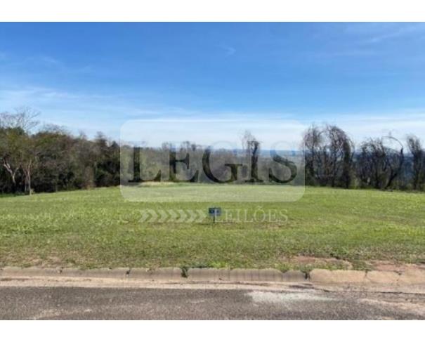 Marília-sp/imóveis - direitos de compromissário comprador s/ terreno c/ a.t 3.220,00m²
