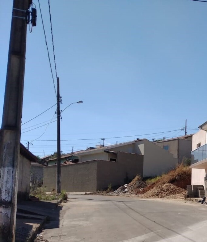 IMÓVEIS EM MUZAMBINHO / MG - Lote 002 (ID 1246)