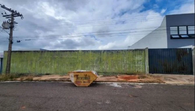 Terreno 360 m² (com construção) - jardim morumbi - marília - sp