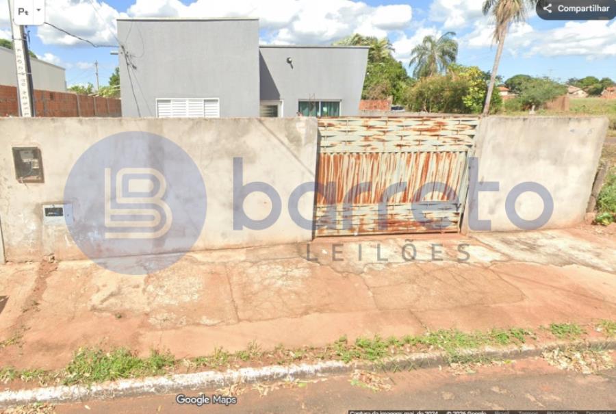 CASA RESIDENCIAL | A.T. 230,00M² E A.C 54,77M² – CENTRO | BATAGUASSU/MS