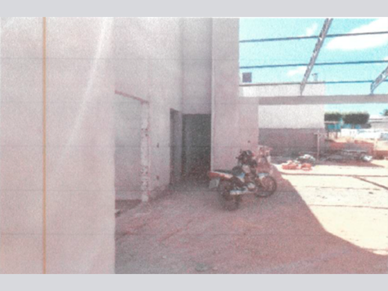 Casa em leilão no bairro Centro em Água Boa - MT