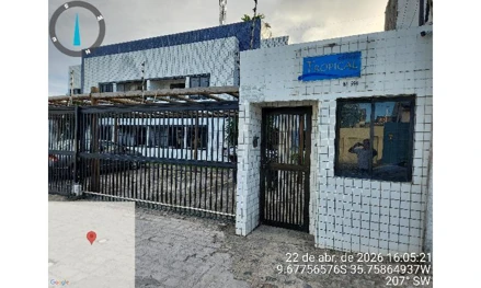 Edificio residencial tropical