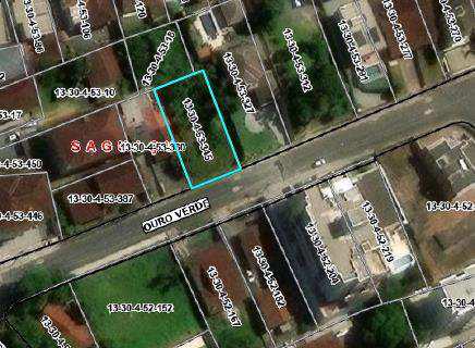 Imóvel situado na Rua Ouro Verde, S/N - Bairro Saguaçu, Joinville / SC -Terreno com área de 450,19m², sem benfeitorias.