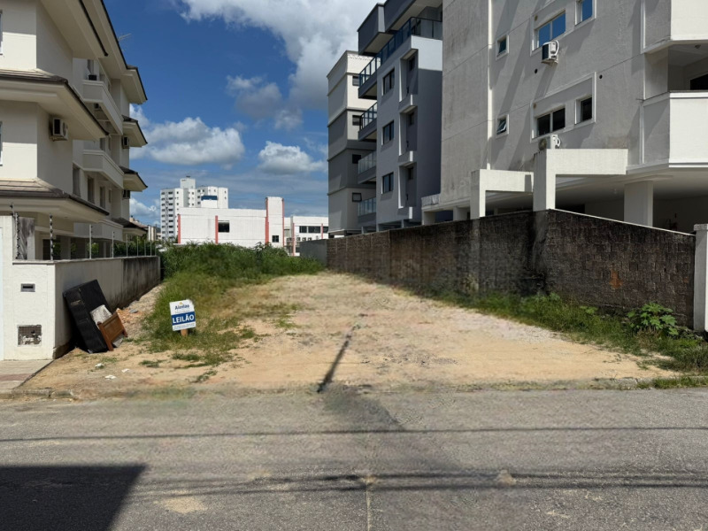 Leilão Empresarial - Lote 001 (ID 14661)