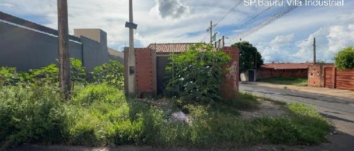 TERRENO DE LEILÃO DA CAIXA, NO BAIRRO VILA INDUSTRIAL, NA CIDADE BAURU, NO ESTADO SP, 1 QUARTOS, 1 VAGAS