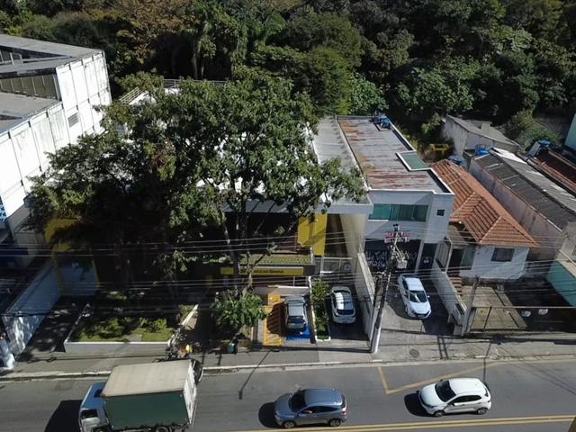 SÃO PAULO (SP) - PiritubaDescrição legal: Imóvel Urbano: Prédio Comercial, situado na Rua Guerino Giovan