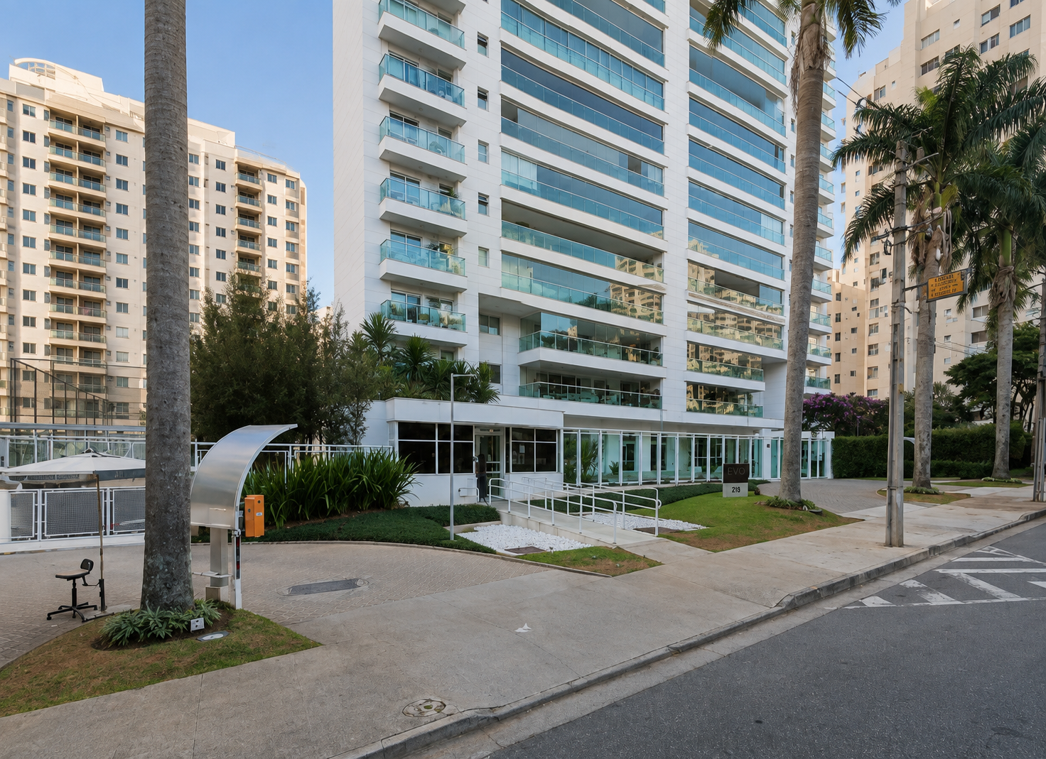 Lote 27: duplex com 340,01 m² - alphaville barueri sp