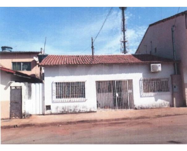 Paracatu/mg- residencia de n° 7 no bairro amoreiras. casas em leilão | mgl leilões