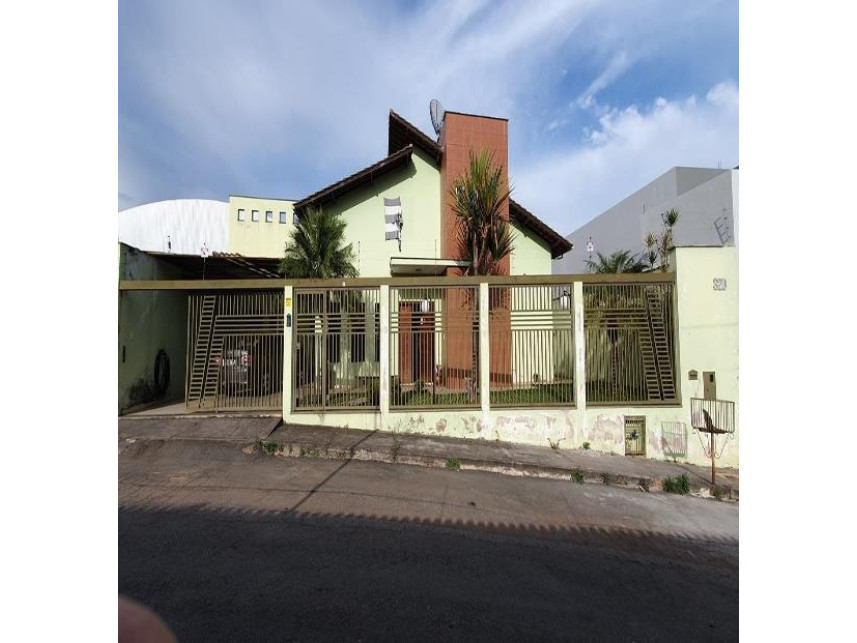 Casa à venda em leilão