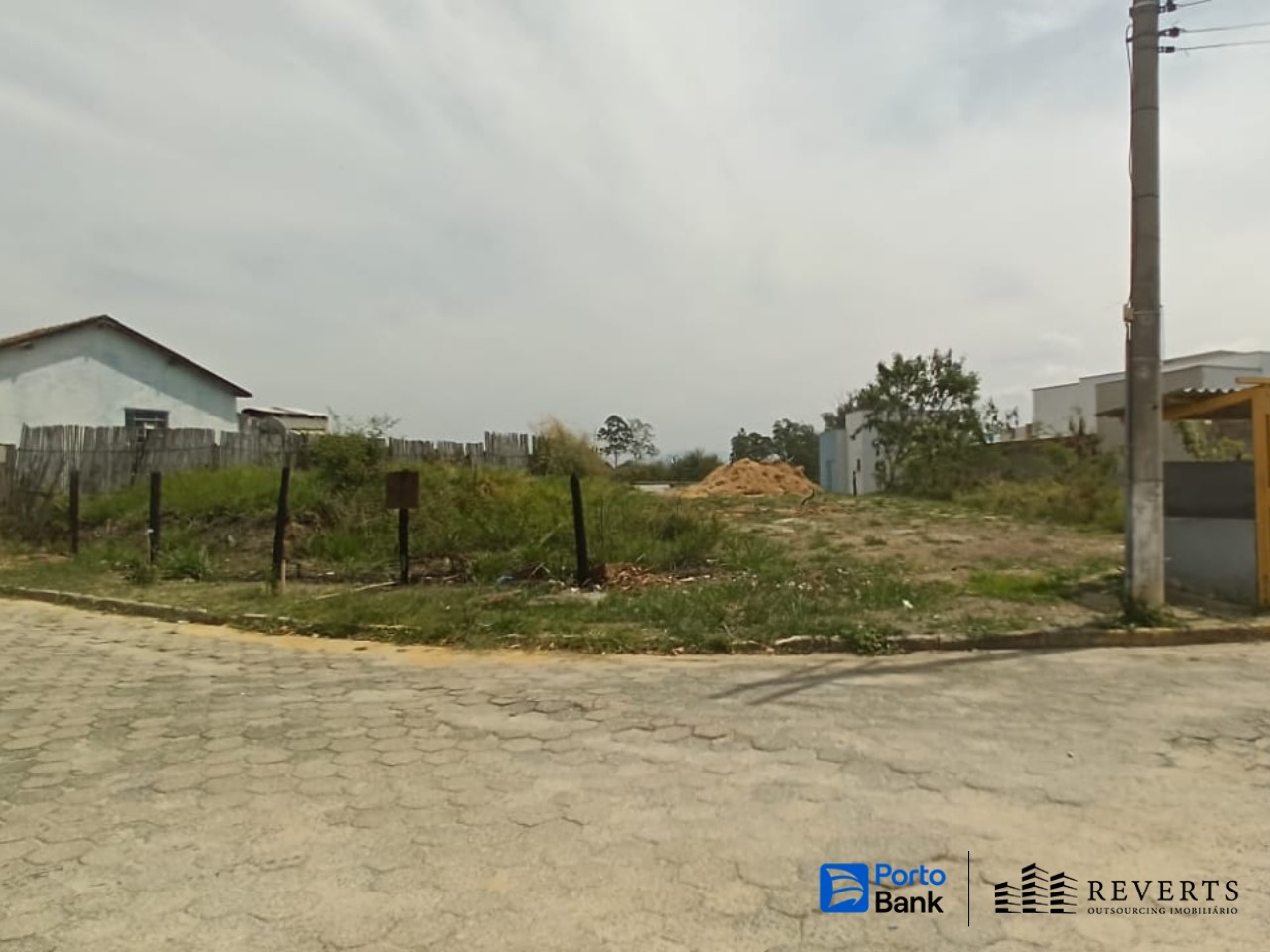 Cachoeira paulista – sp. bairro etelvina. terreno. áreas totais. terr. 141,95m²
