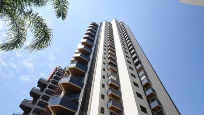 Apartamento 213 m² (03 Vagas) - Vila Andrade - São Paulo - SP - Leilão de Direitos