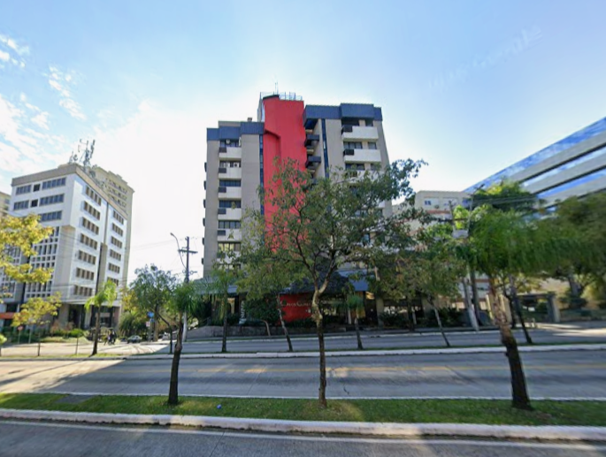 O box 407 do bloco a, na rua coronel genuino nº 358, b. centro histórico