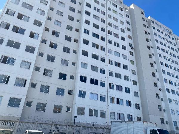 Apartamento em leilão no bairro Dom Avelar em Salvador - BA