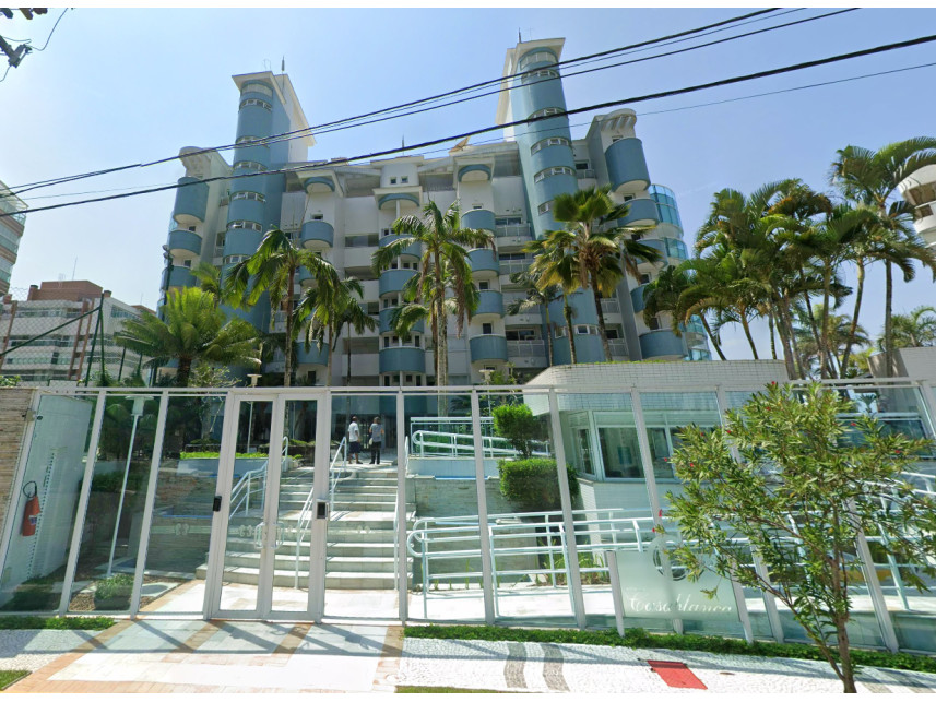 Apartamento Duplex à venda em leilão