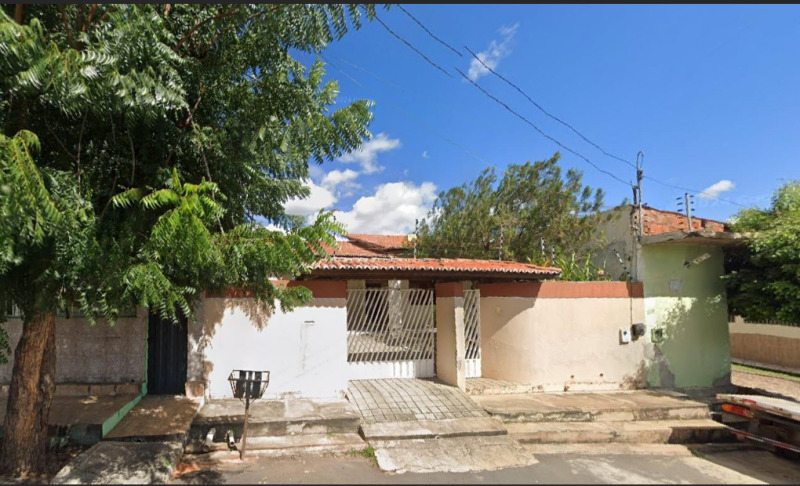 Rua Francília Maria Martins Lopes, nº 383 (encravada em terreno constituído do lote 15 da quadra "U-2" do Loteamento Brazília), Betolândia, Juazeiro do Norte - CE. - Lote 6422 (ID 3724)
