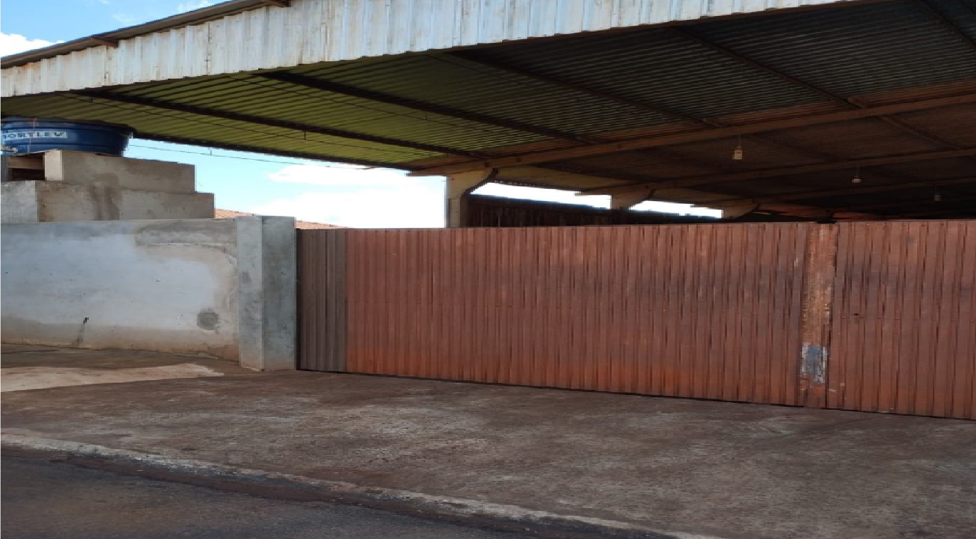 Lote 2.1 - imóvel c/ 487,56m² em uraí/pr