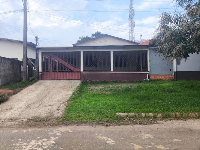 Casa - centro - rodrigues alves/ac