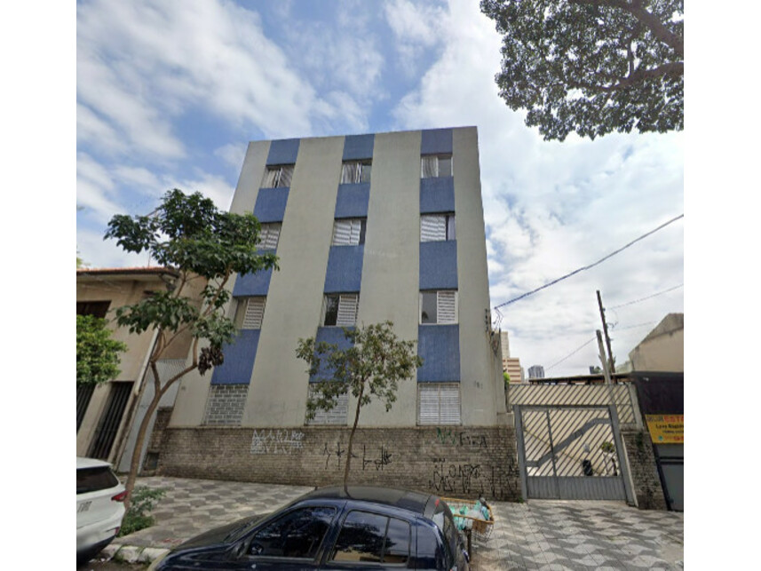 Apartamento à venda em leilão