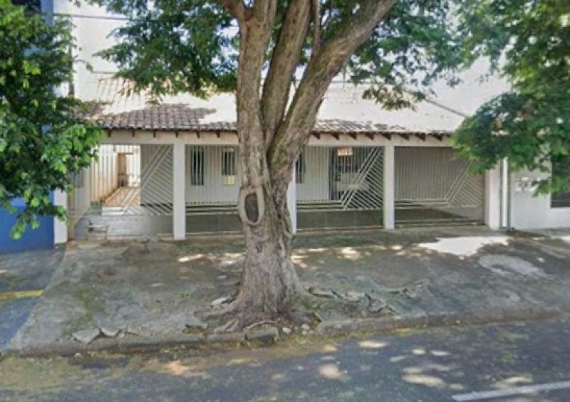 UM TERRENO/CASA - Dourados-MS. - Lote 001 (ID 755)
