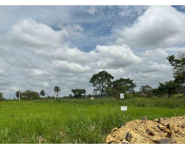 Sicoob - chácara 10, quadra 08, localizada na rua g, no chacreamento espelho d’água, em abaeté/mg, com área total de 1.000,00 m², matrícula. nº 29.189 do cri de abaeté/mg