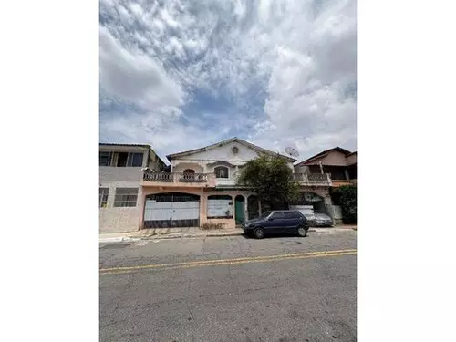 Leilão de Casa na Vila Camilópolis, Santo André SP