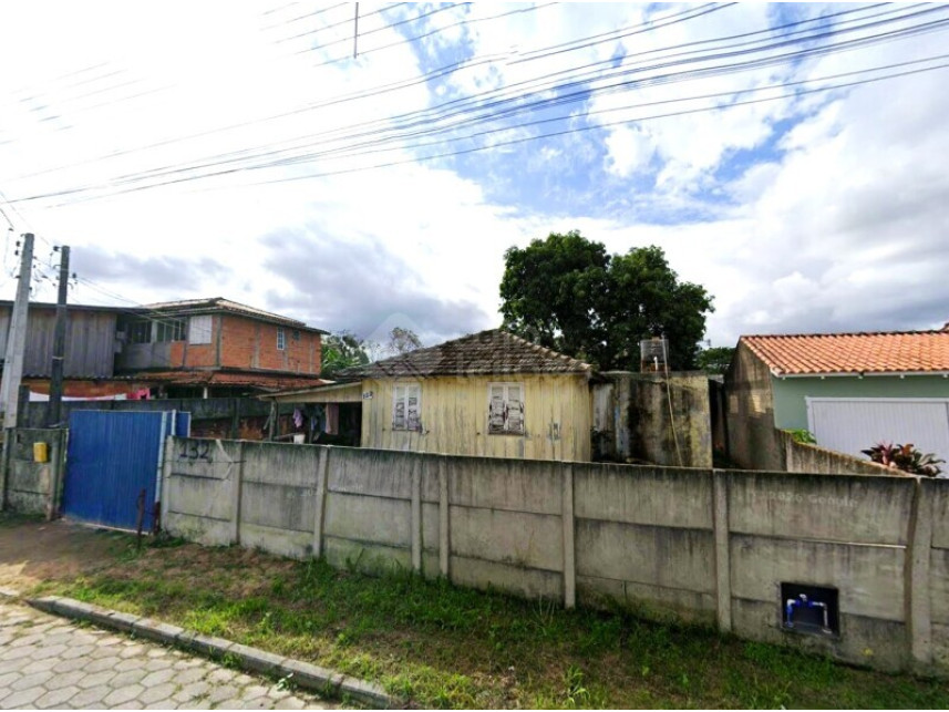 Casa à venda em leilão