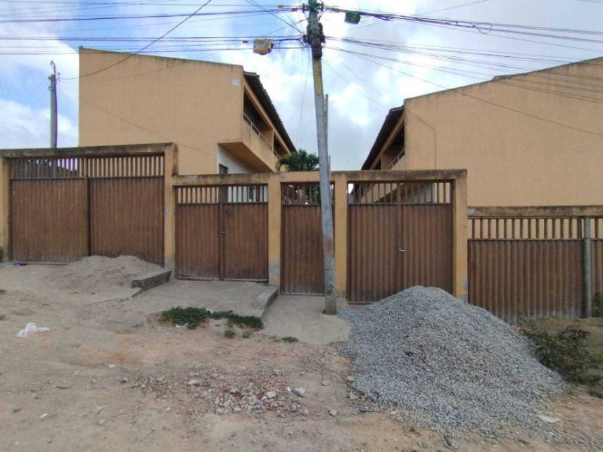 Apartamento duplex à venda em leilão