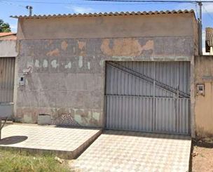 Imóvel situado no loteamento denominado Parque Estrela D'Alva IX, Luziânia-GO