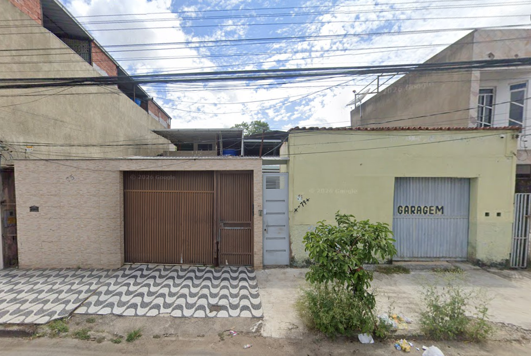 Casa de 2 qtos (1 suíte) b. veneza, ipatinga/mg