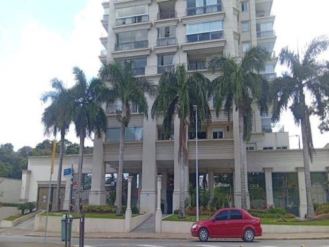 Loja no " edificio maison soleil" - centro - joinville/sc