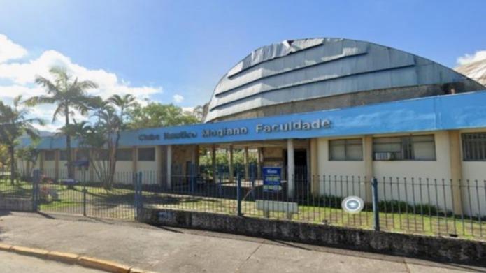 Imóvel comercial, pertencente ao clube náutico mogiano, localizado na rua cabo oliver, nº 758, bairro da ponte grande, mogi das cruzes/sp.