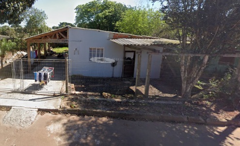 ÁREA DE 342,68M², CONTENDO UMA EDIFICAÇÃO MISTA, LOCALIZADO NA RUA 50, BAIRRO CANABARRO, TEUTÔNIA/RS - Scheid Leilões