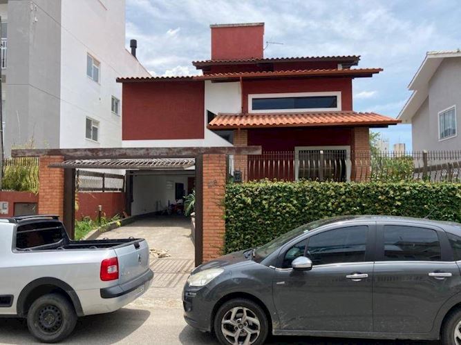 Casa - passa vinte - palhoça/sc