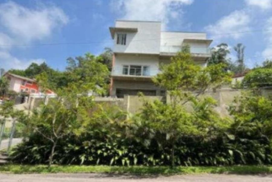 Leilão de casa no loteamento palos verdes, em carapicuíba/sp - extrajudicial