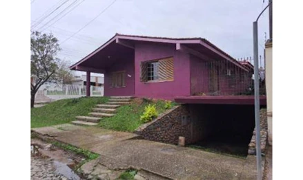 Casa à venda na Rua Homero Goncalves - São Gabriel/RS Código: 02.22981