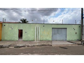 Casa em leilão no bairro Aeroporto em Trizidela Do Vale - MA