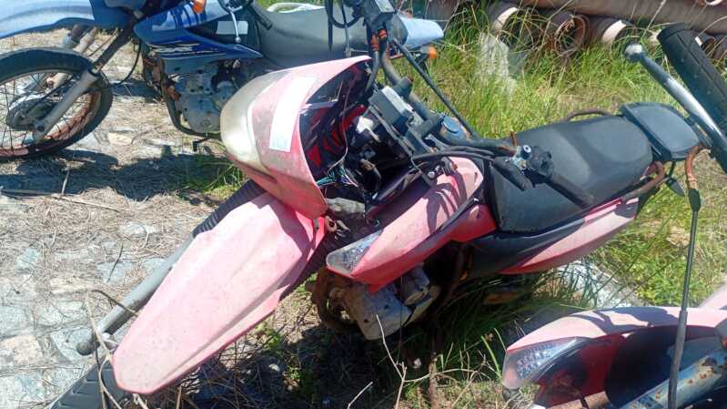 LOTE 044