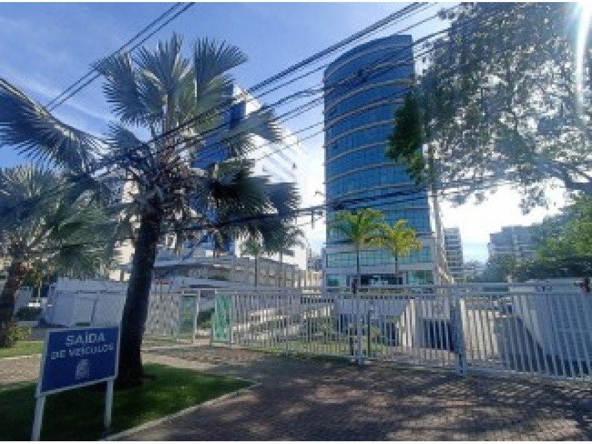 Loja à venda em leilão