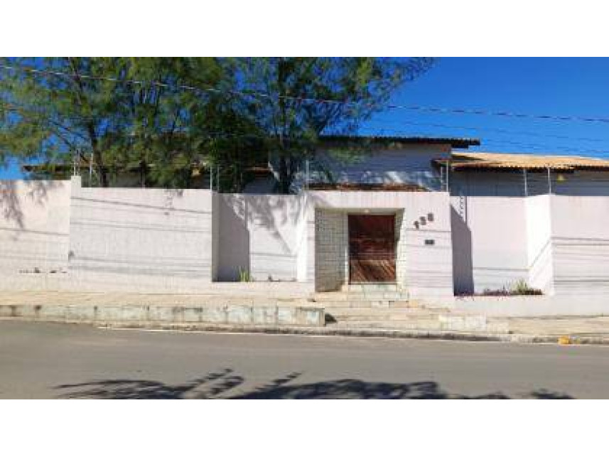 Casa à venda em leilão