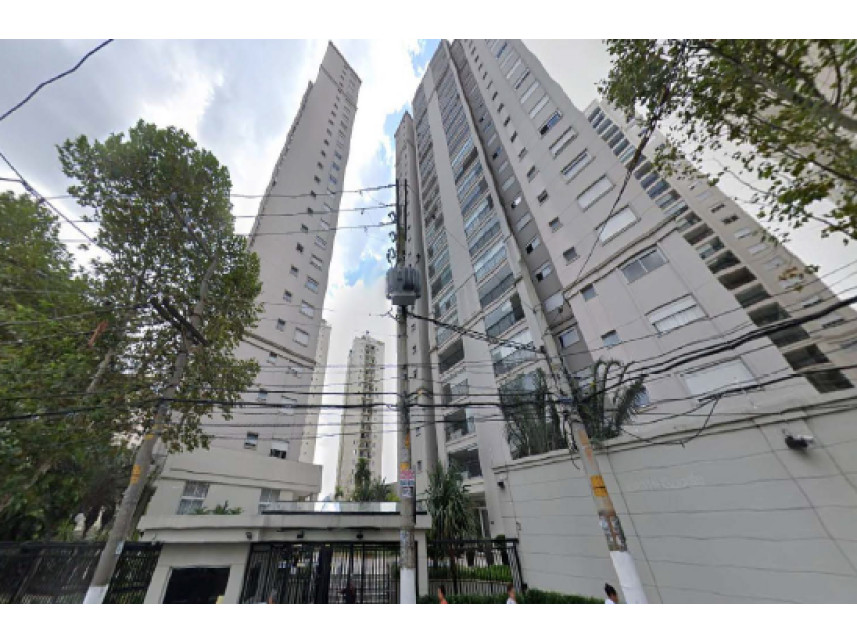 Apartamento à venda em leilão