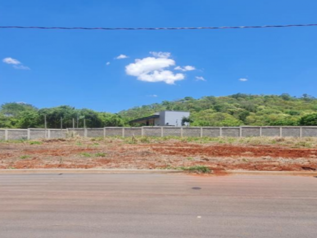 Lote A.T. 355,49 m² - Jd. Vitória, Vazante/MG Praça Única 08/09/2026 À vista