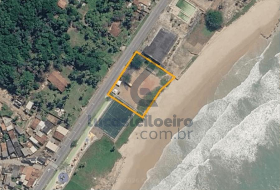 MACEIÓ/AL - Terreno com 3.505,129 m² às margens da AL-101 pé na areia, na Praia Riacho Doce