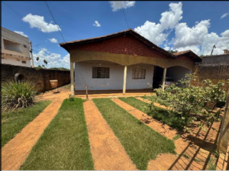 Casa, Residencial, Centro - Silvânia/GO