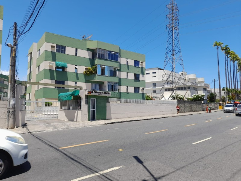 LEILÃO DE APARTAMENTO COM 3 QUARTOS NA AV. DOM JOÃO VI - BROTAS - SALVADOR/BA - Lote 001 (ID 71165)