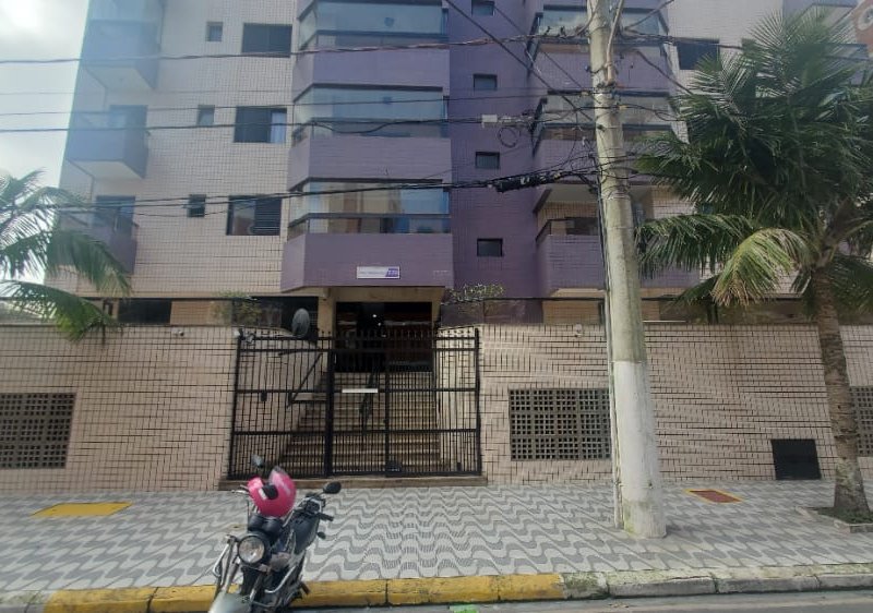 Apartamento com área útil de 108m² e área total de 159m², Condomínio Edifício São Salvador - Praia Grande/SP