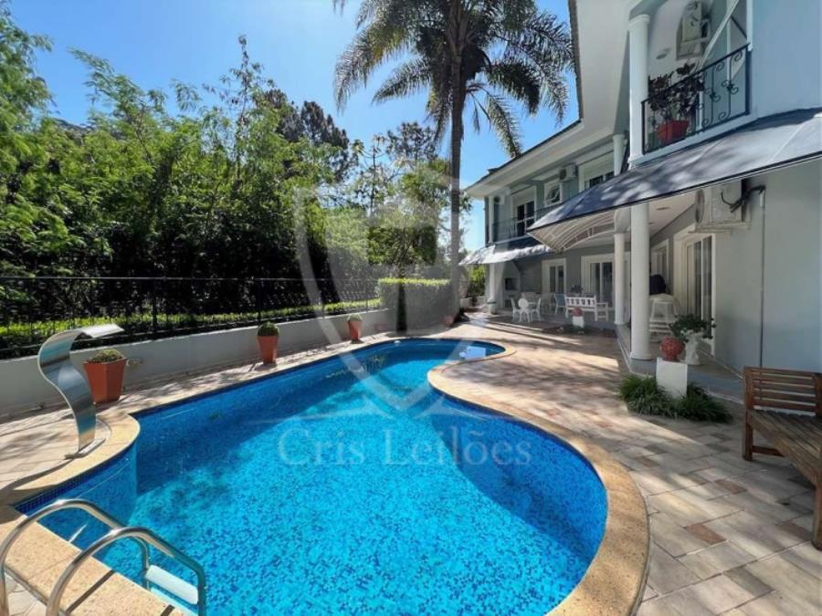 CASA c/ 421m² - COND. SÃO PAULO II (Granja Viana)