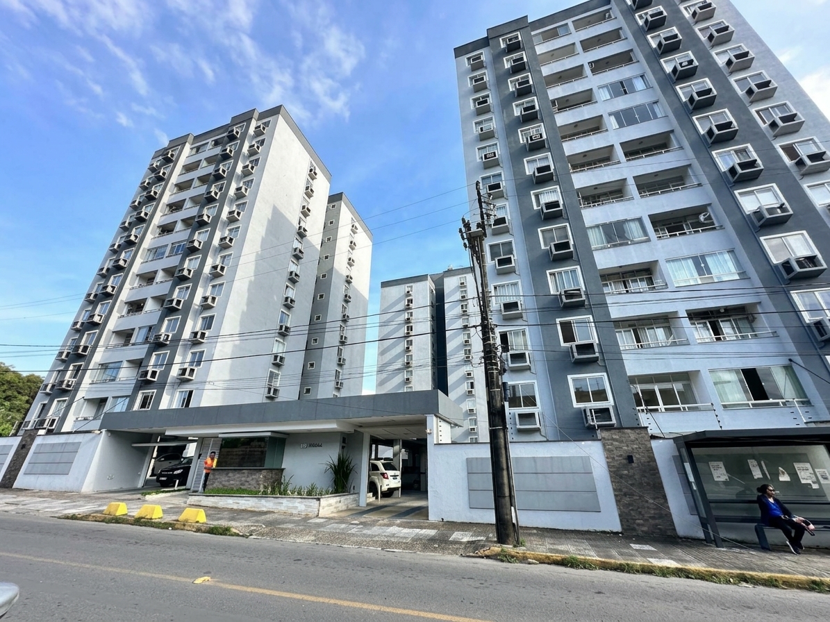 APARTAMENTO COM 101.64 M²ÁREA PRIVATIVA NO EDIFÍCIO MILENA EM JOINVILLE/SC