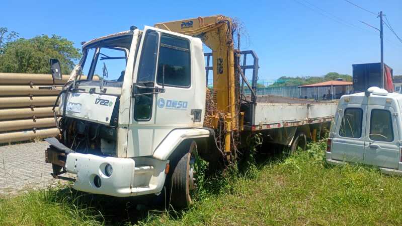 LOTE 075