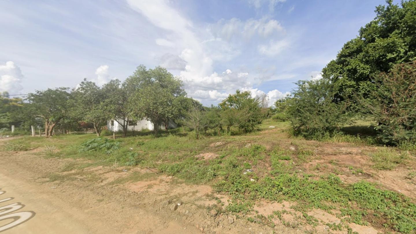 LOTE DE TERRENO URBANO DE Nº 01 DA QUADRA Nº 21, NO LOTEAMENTO DENOMINADO QUARTEIRÃO INDUSTRIAL, BAIRRO DA SAGRADA FAMILIA, SÃO FRANCISCO/MG. COM ÁREA TOTAL DE 13.435,00M².__