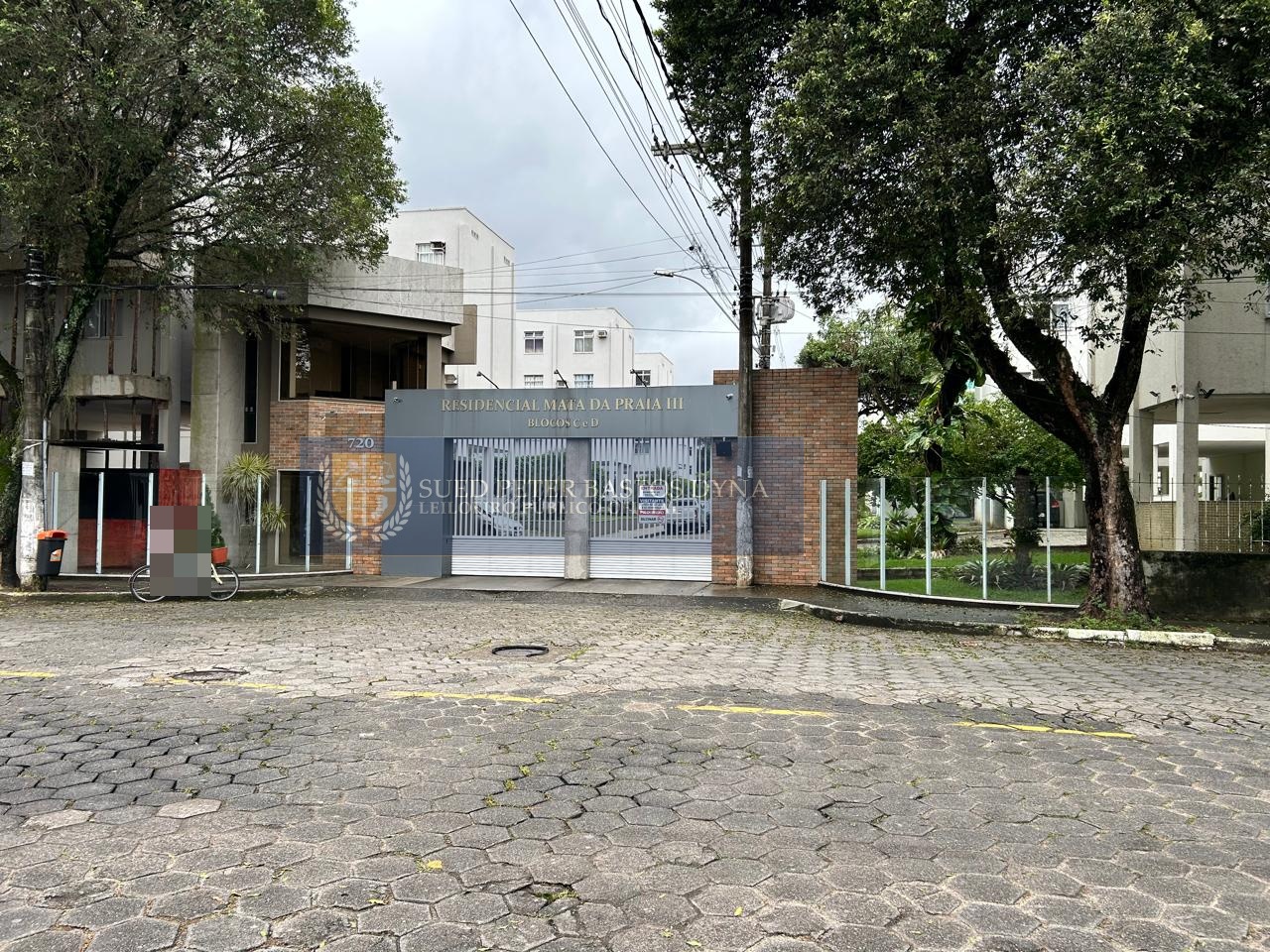 APTO Nº 402 COM 03 QTS DO ED. PORTO RICO MATA DA PRAIA - VITÓRIA/ES